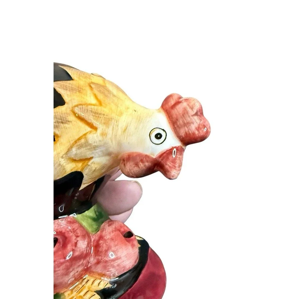 Cute Chicken Rooster Hen Salt & Pepper Shaker Set Black Red